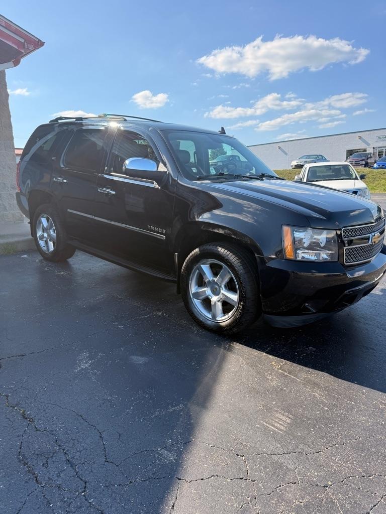 Chevrolet Tahoe  2011
