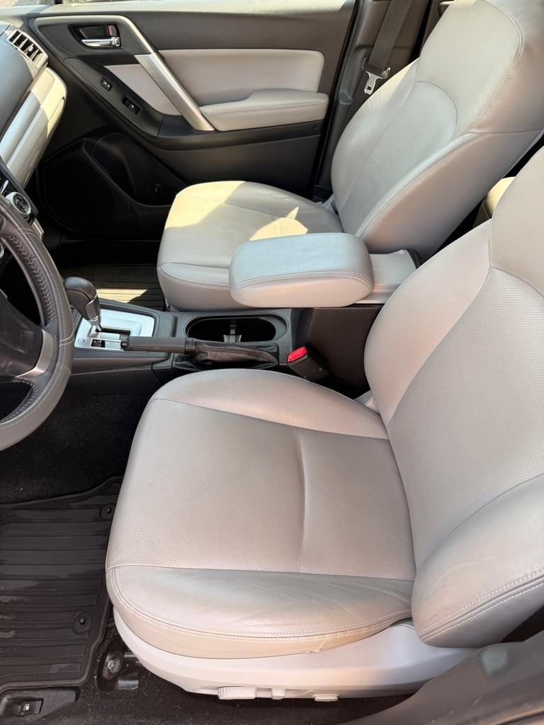Subaru Forester  2016