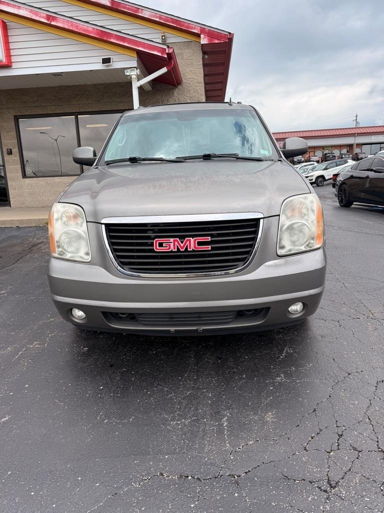 GMC Yukon XL  2012
