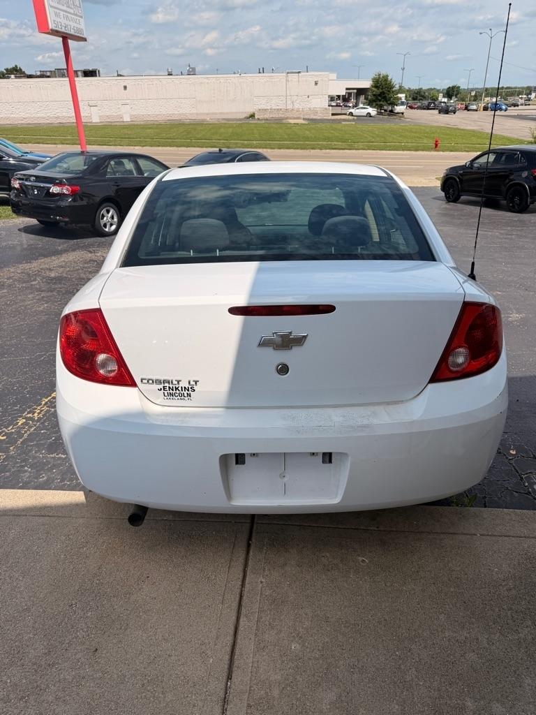 Chevrolet Cobalt  2010