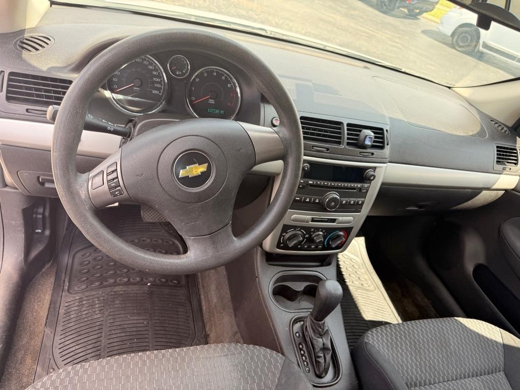 Chevrolet Cobalt  2010