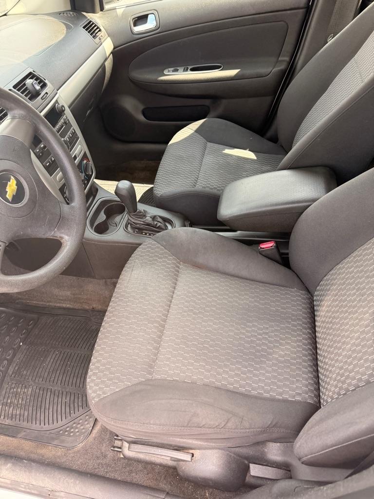 Chevrolet Cobalt  2010