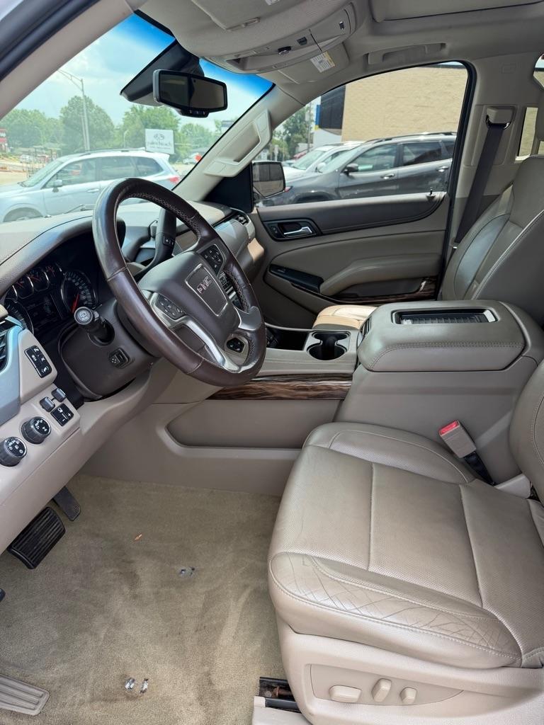 GMC Yukon  2017