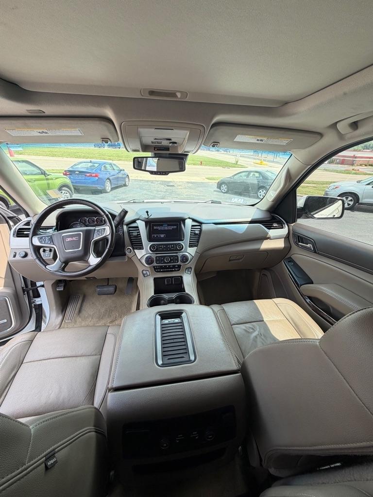 GMC Yukon  2017