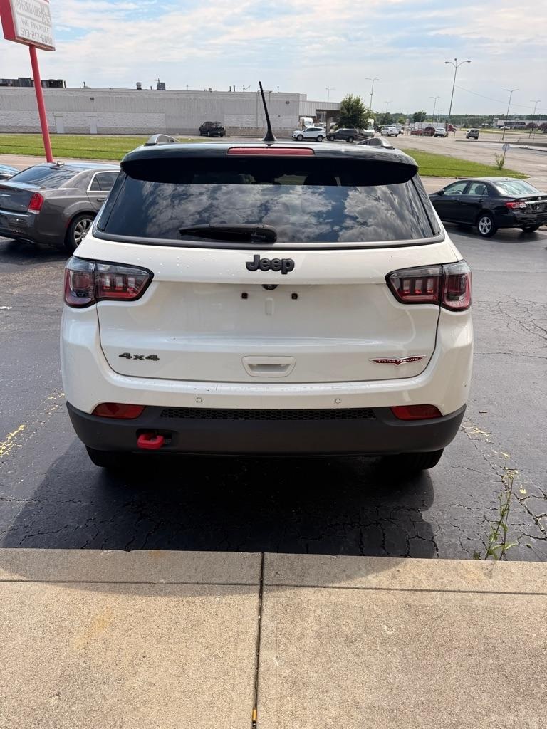 Jeep Compass  2021