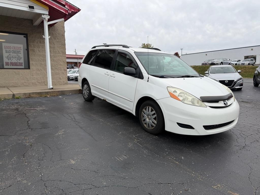 Toyota Sienna  2007