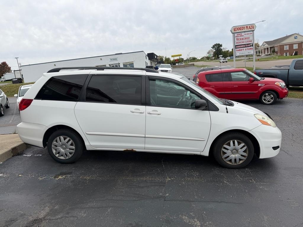 Toyota Sienna  2007