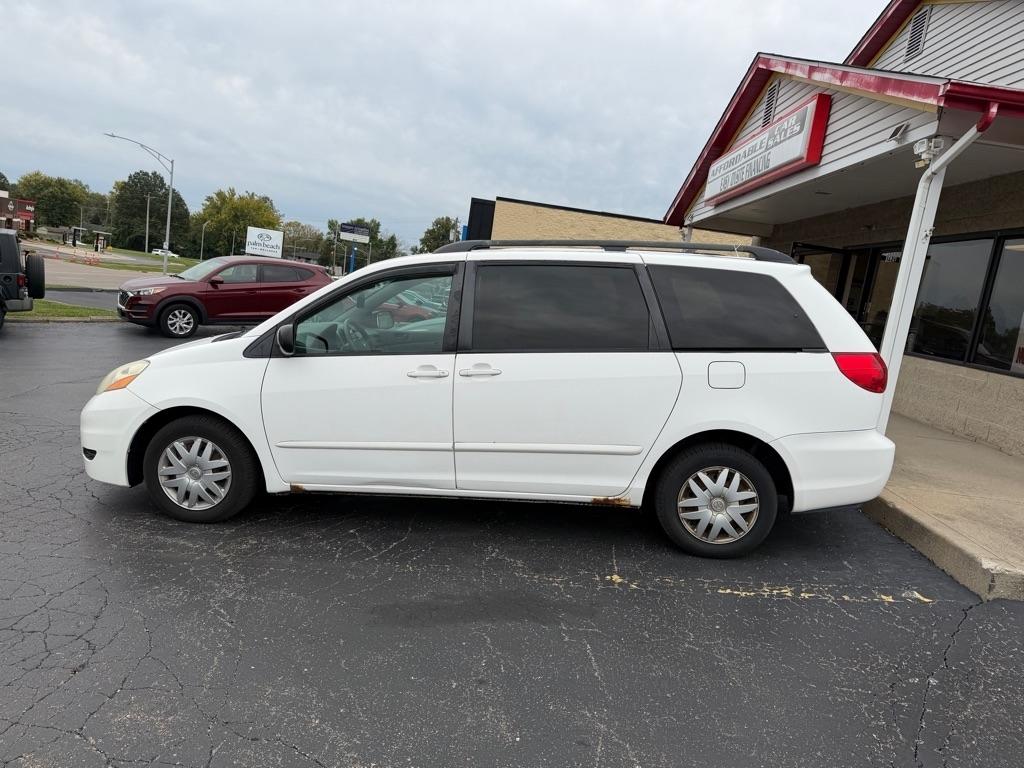 Toyota Sienna  2007