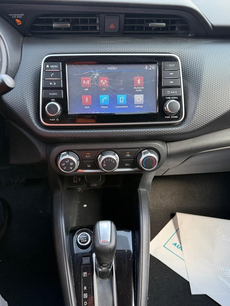 Nissan Kicks  2021
