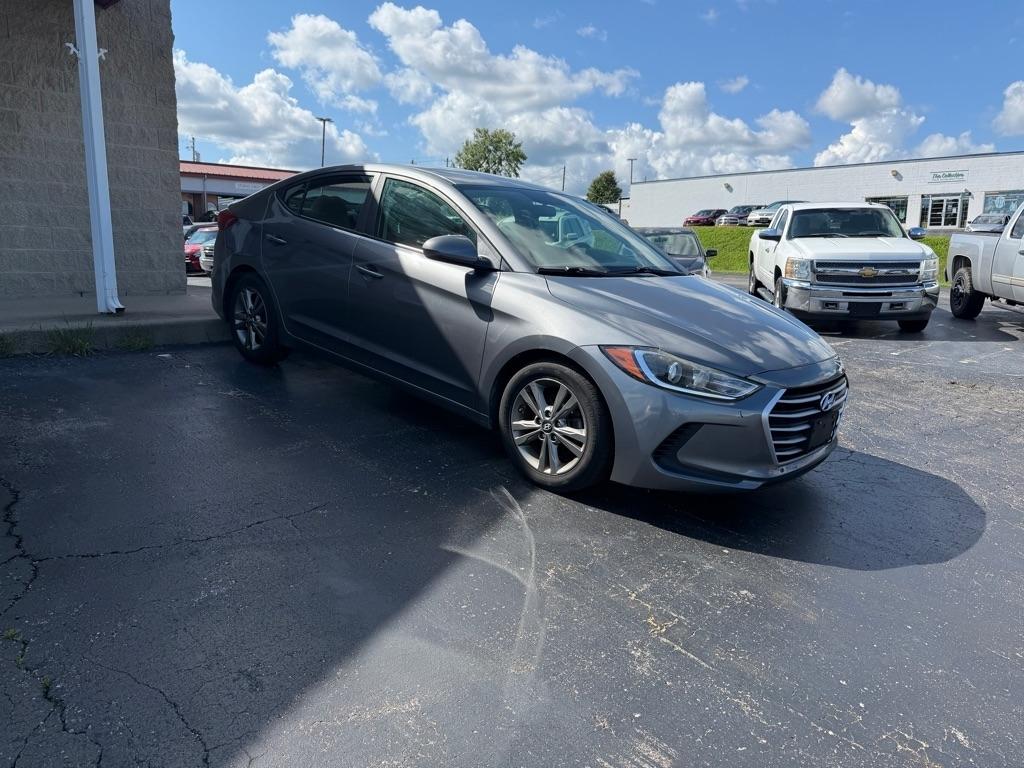 Hyundai Elantra  2018