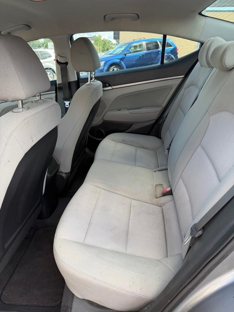 Hyundai Elantra  2018