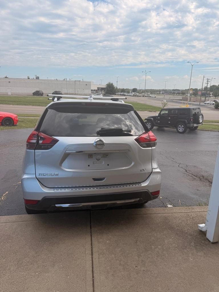 Nissan Rogue  2017