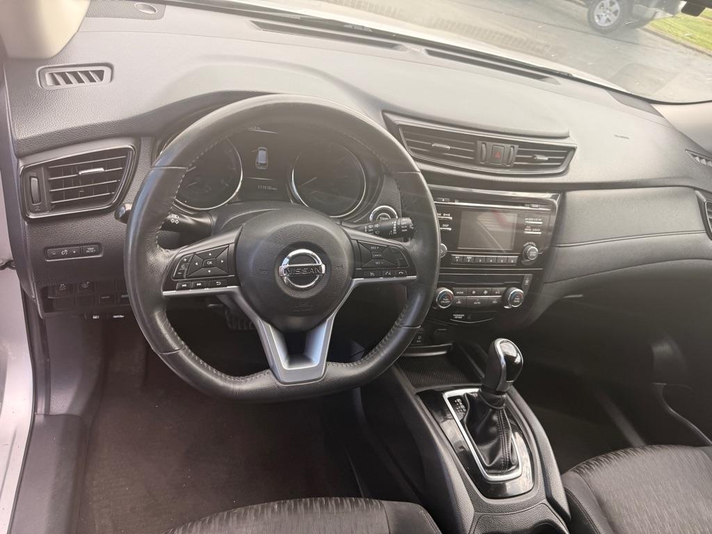 Nissan Rogue  2017