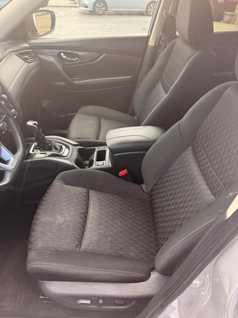 Nissan Rogue  2017
