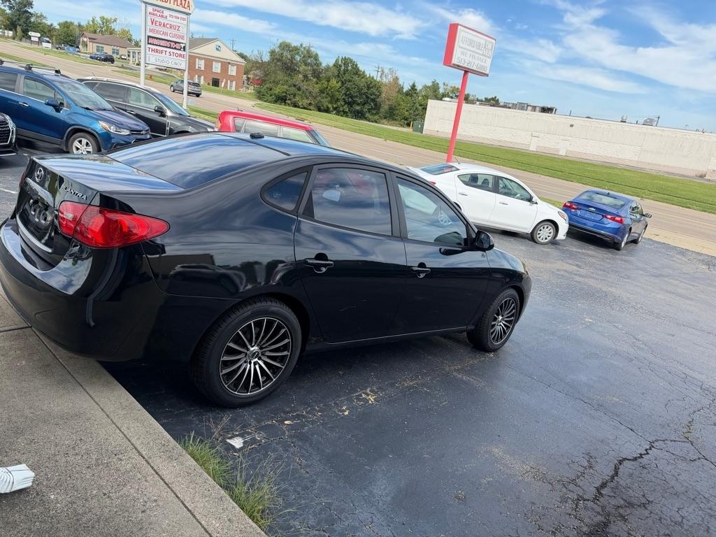 Hyundai Elantra  2007