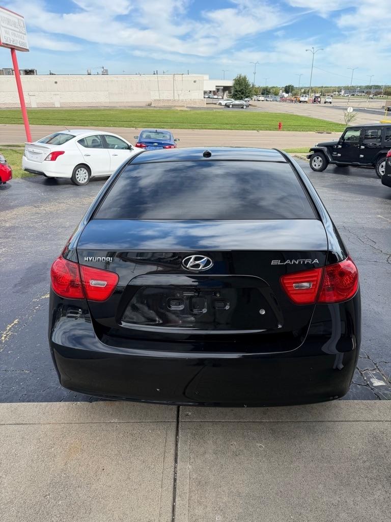 Hyundai Elantra  2007
