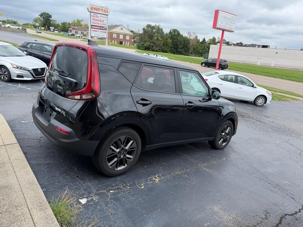 Kia Soul  2021