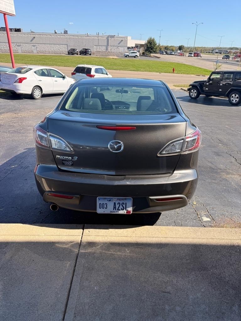 Mazda MAZDA3  2011