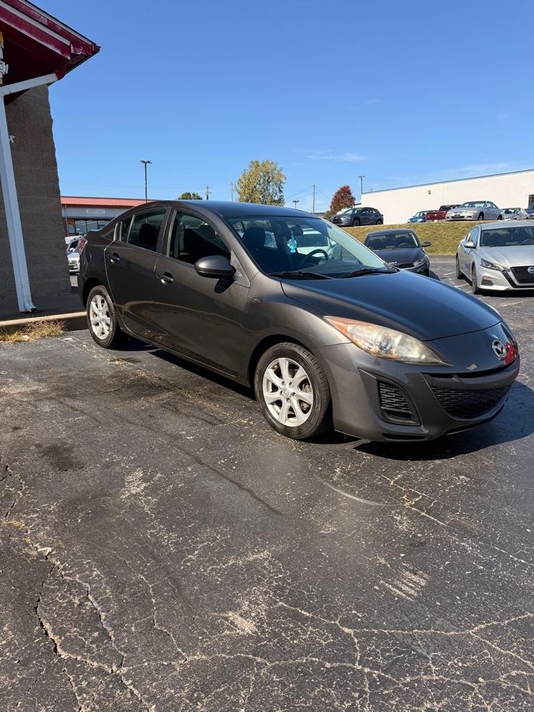Mazda MAZDA3  2011