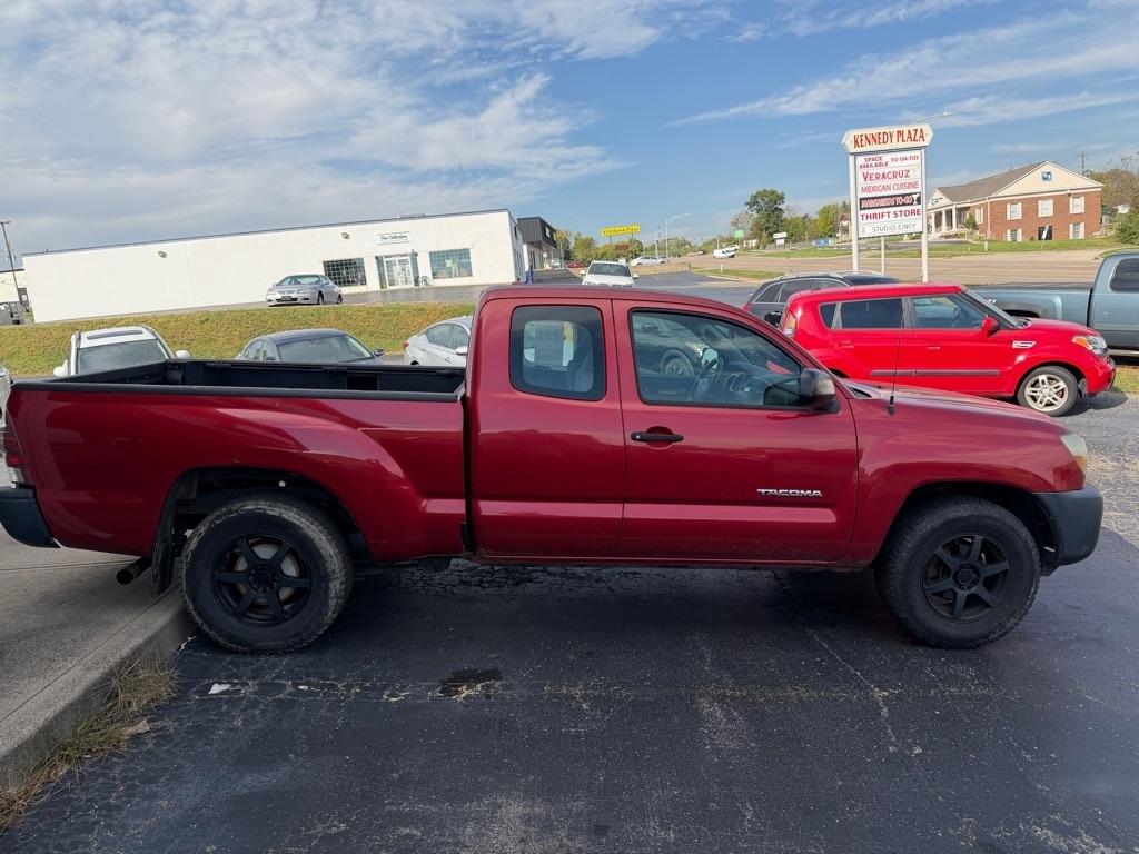 Toyota Tacoma  2010