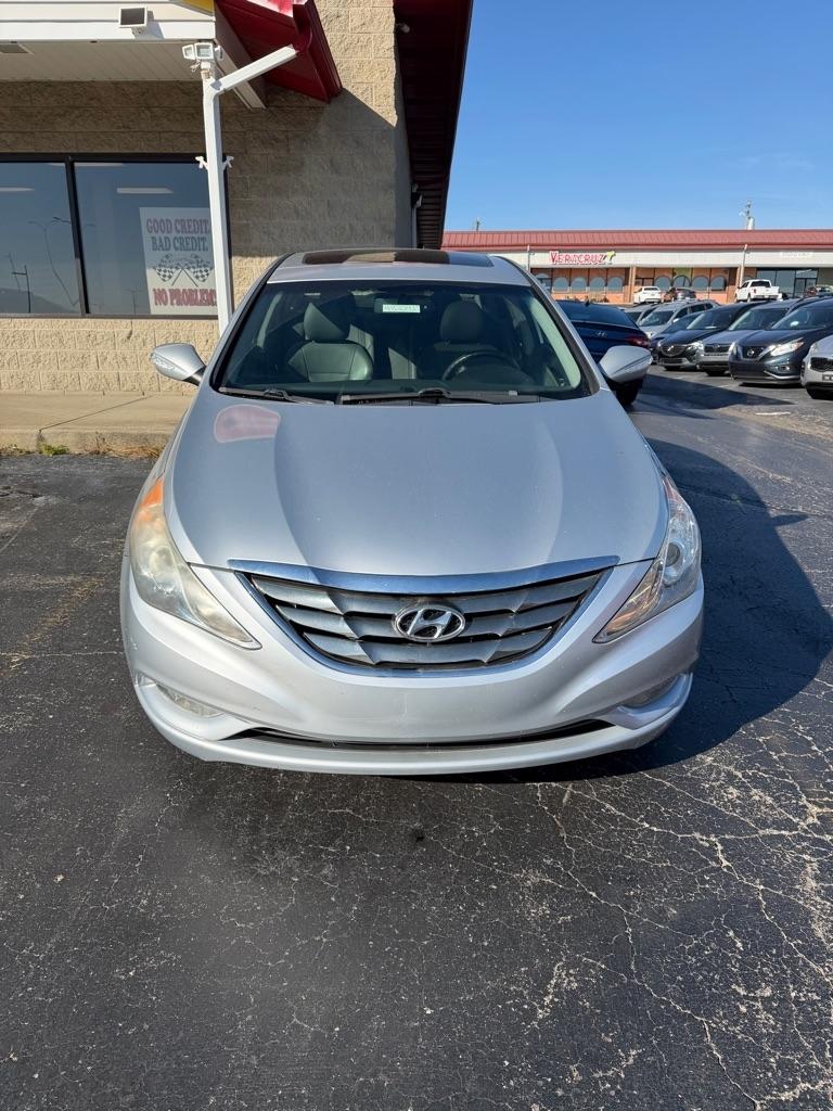Hyundai Sonata  2013