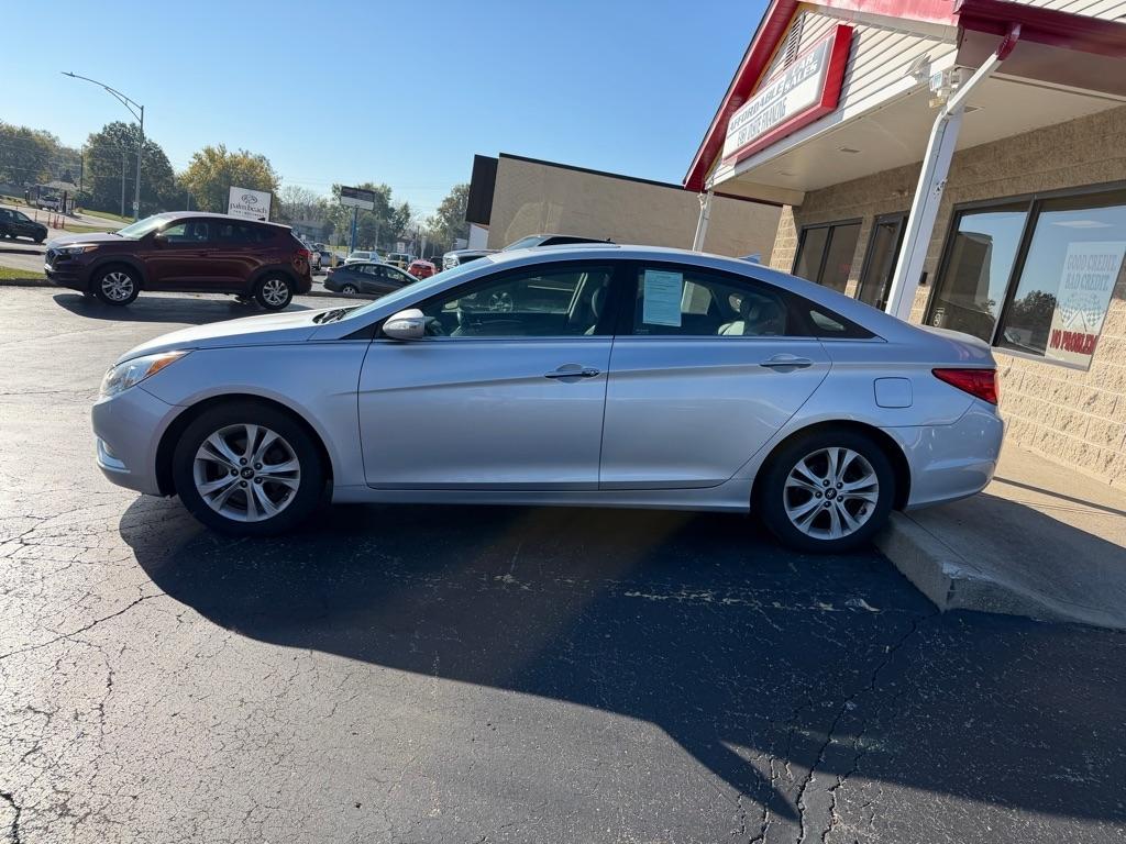 Hyundai Sonata  2013