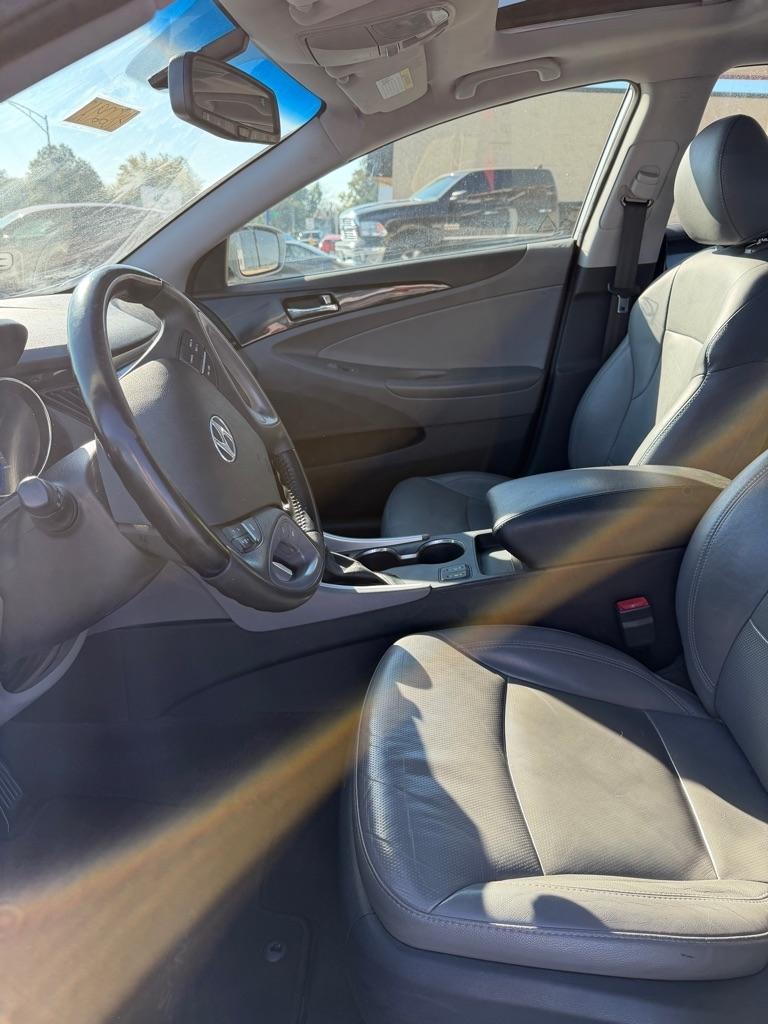Hyundai Sonata  2013
