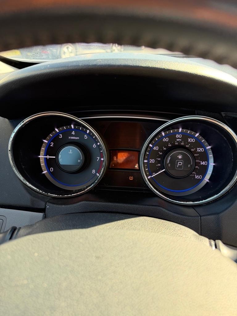 Hyundai Sonata  2013