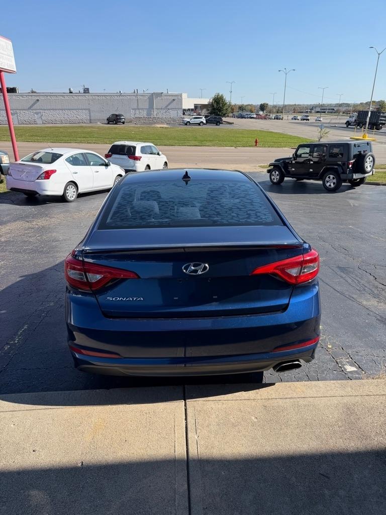 Hyundai Sonata  2016