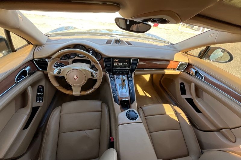Porsche Panamera  2014
