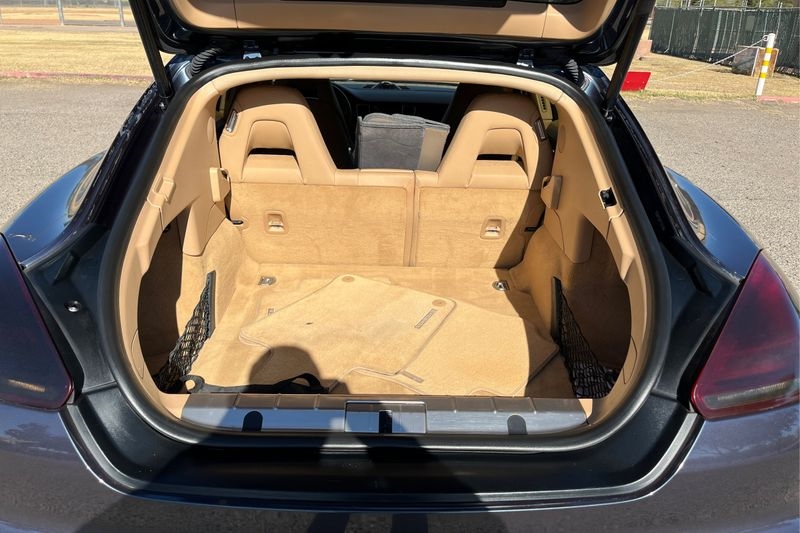 Porsche Panamera  2014