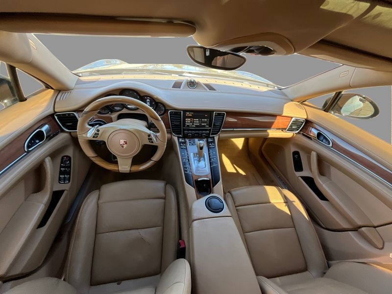 Porsche Panamera  2014