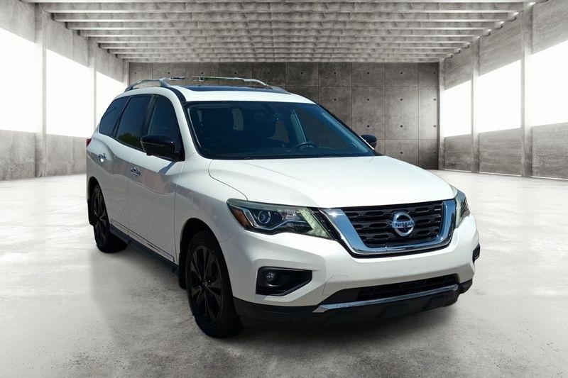 Nissan Pathfinder  2017