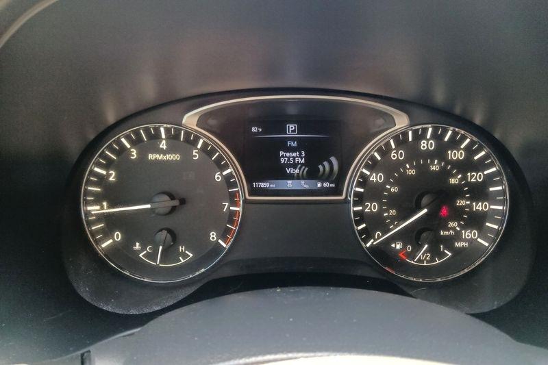 Nissan Pathfinder  2017