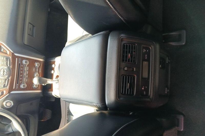 Nissan Pathfinder  2017