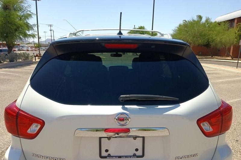 Nissan Pathfinder  2017