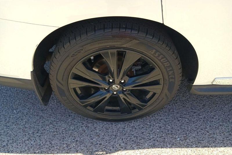 Nissan Pathfinder  2017