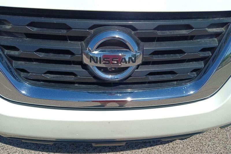 Nissan Pathfinder  2017