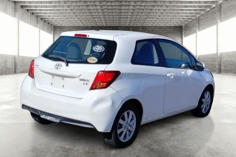 Toyota Yaris  2015