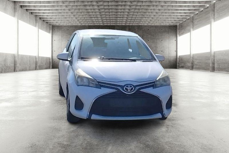 Toyota Yaris  2015