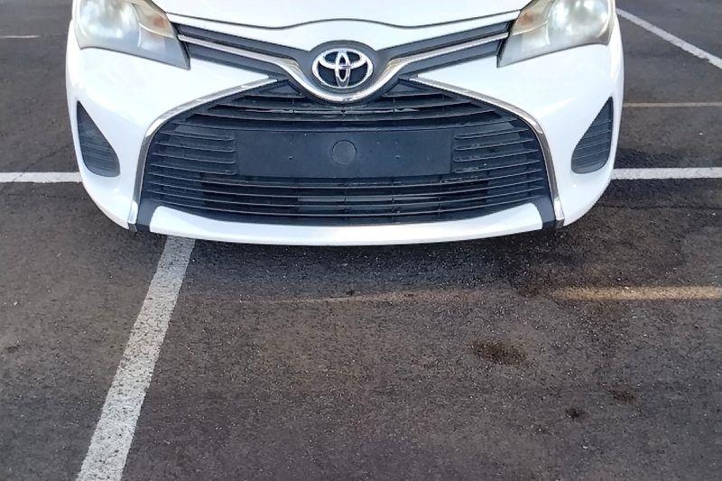 Toyota Yaris  2015
