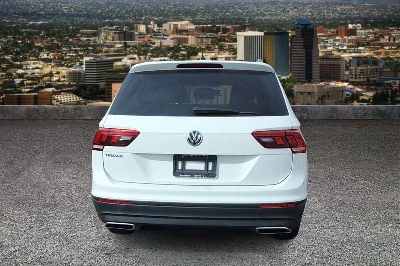 Volkswagen Tiguan  2021