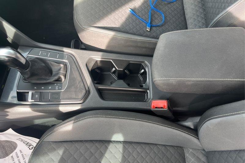 Volkswagen Tiguan  2021