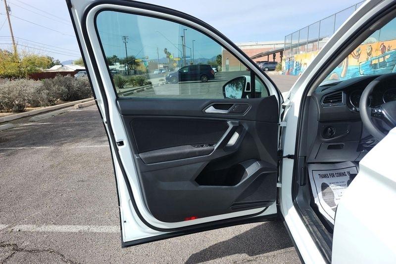 Volkswagen Tiguan  2021