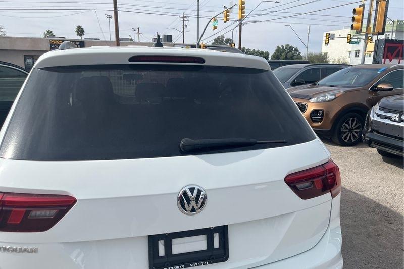 Volkswagen Tiguan  2021