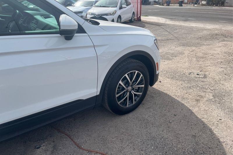 Volkswagen Tiguan  2021