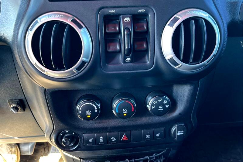 Jeep Wrangler  2016 Jeep Wrangler  2016