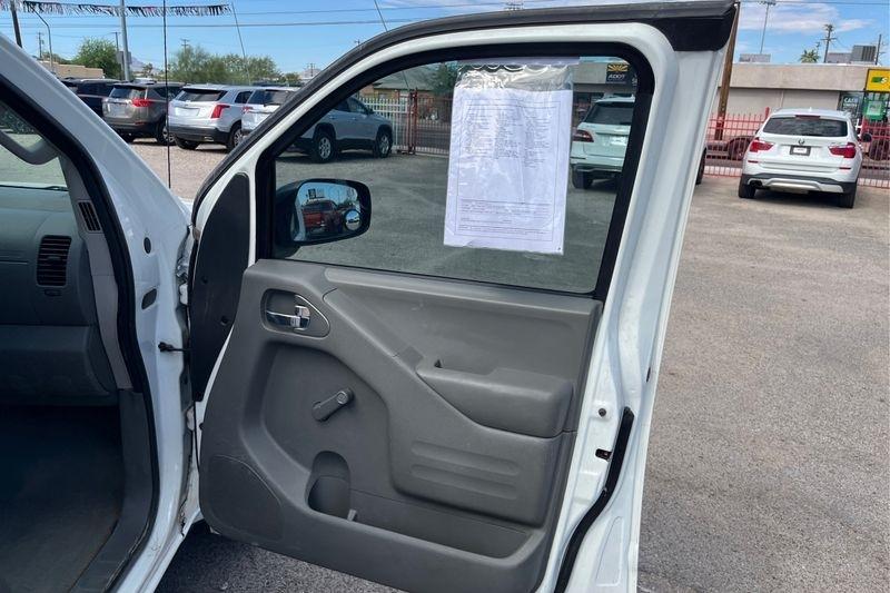 Nissan Frontier  2016