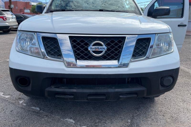 Nissan Frontier  2016
