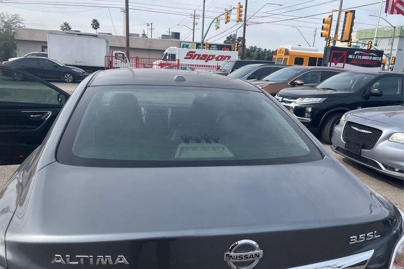 Nissan Altima  2015